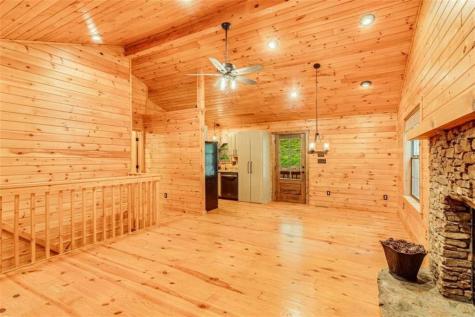 593 Goldmine Drive Ellijay GA 30536
