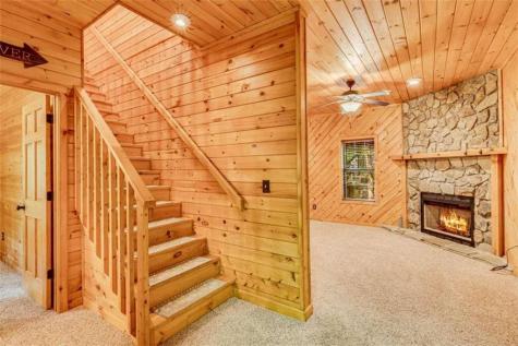 593 Goldmine Drive Ellijay GA 30536