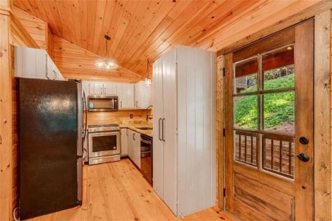 593 Goldmine Drive Ellijay GA 30536